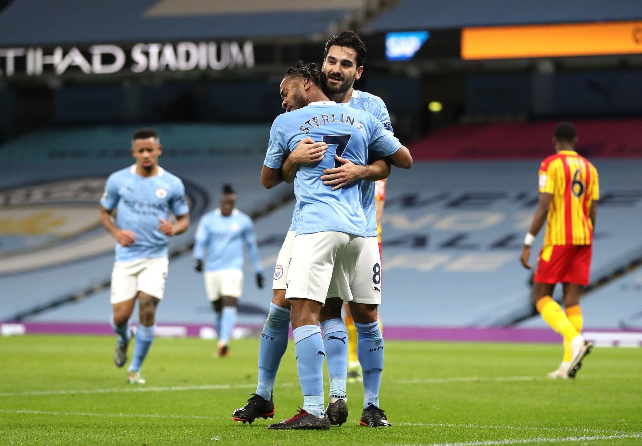 政策方向以 政策方向以